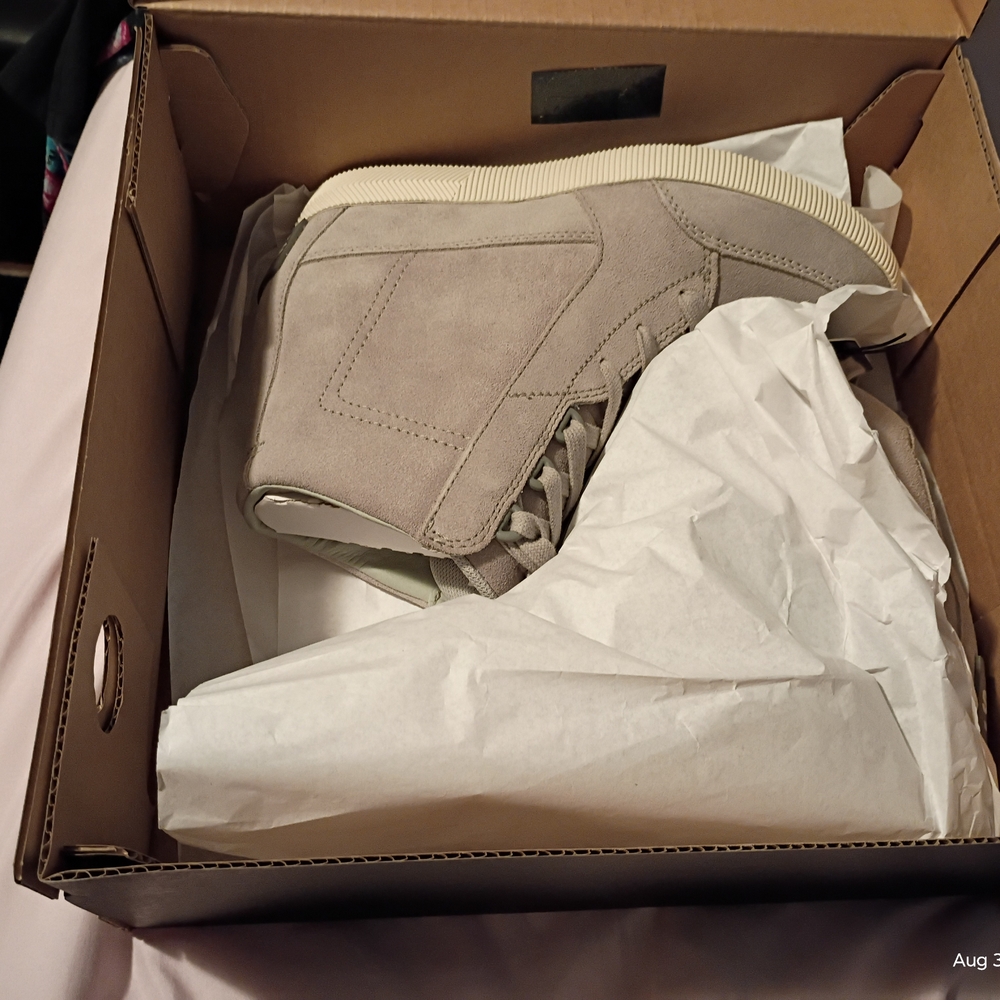 Sorel Out 'N About Wedge in Dove Gray